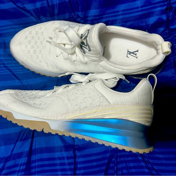 Louis Vuitton White Knit Fabric VNR Lace Up Sneakers Size 8 - Picture 2 of 7